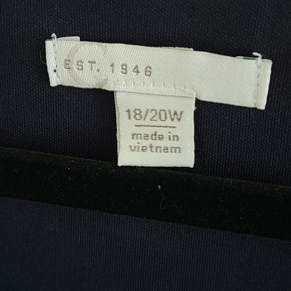 Cato Navy Floral Mesh Top - Size 18/20 - Picture 5 of 5